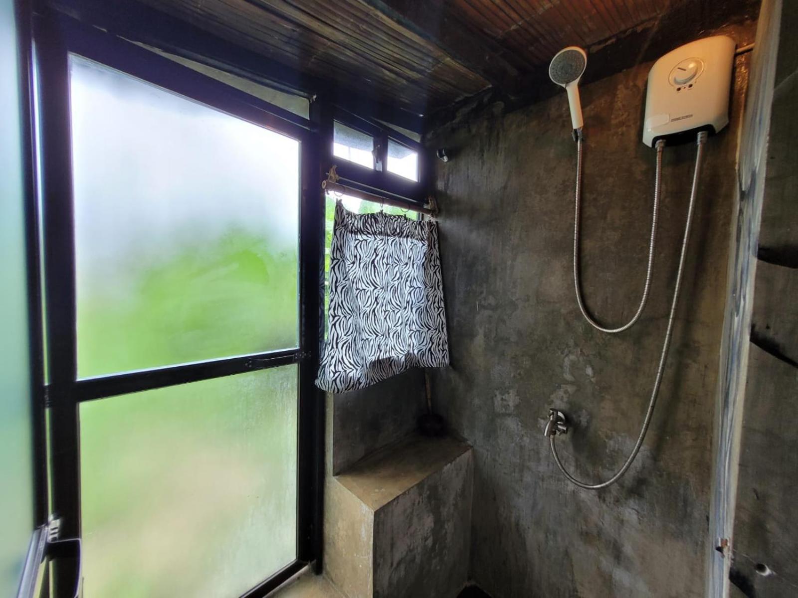 Tarzan'S House Hotel General Luna  Luaran gambar