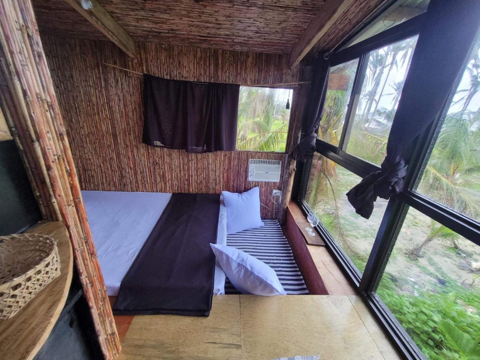 Tarzan'S House Hotel General Luna  Luaran gambar