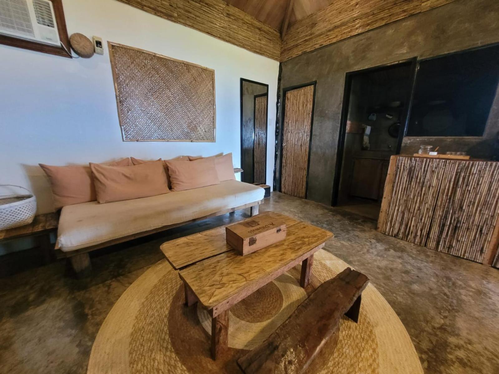 Tarzan'S House Hotel General Luna  Luaran gambar