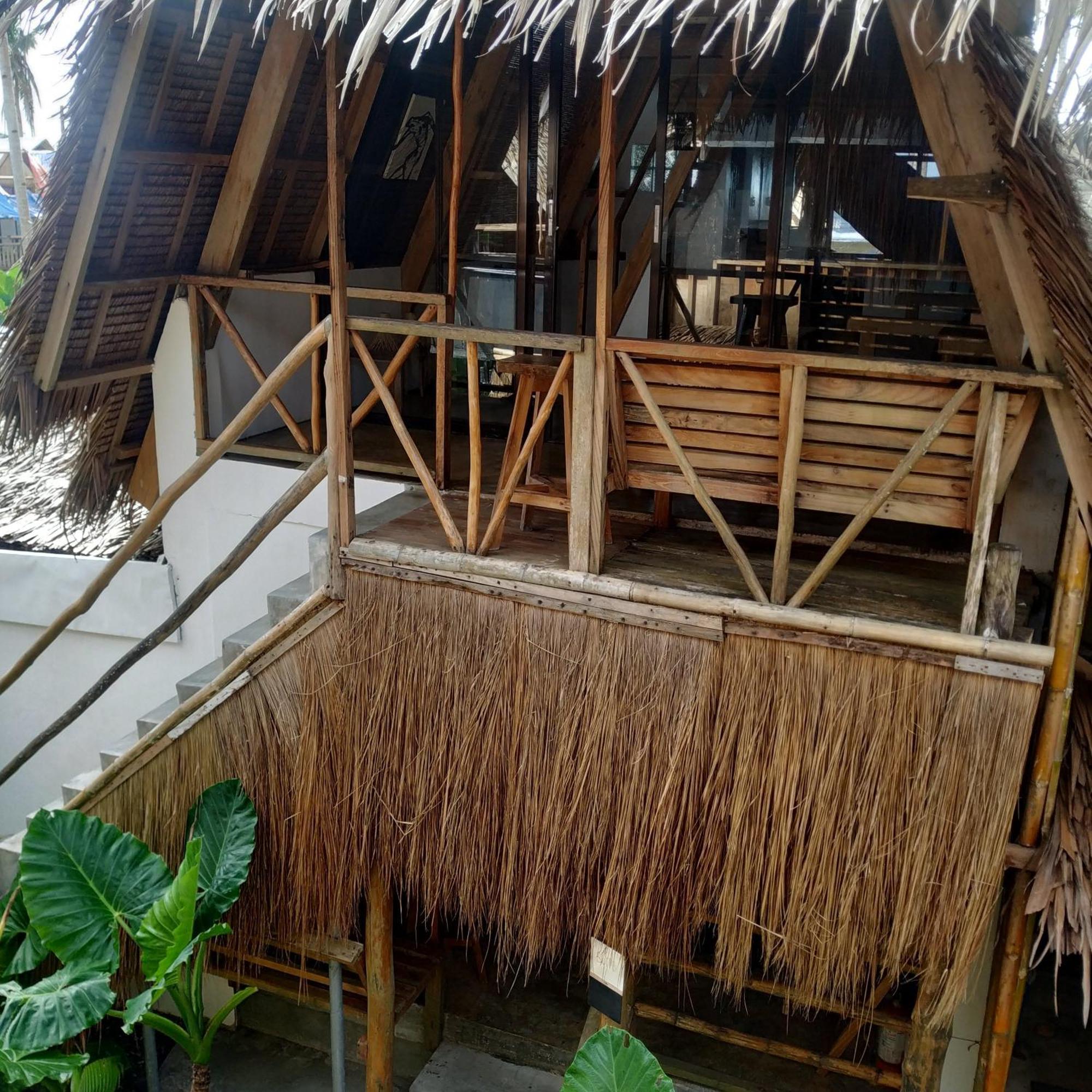 Tarzan'S House Hotel General Luna  Luaran gambar